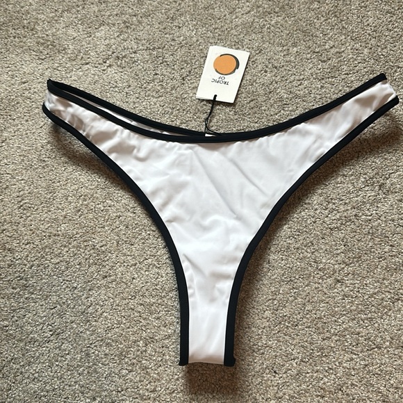 Tropic of C Bikini Bottom - Picture 5 of 5